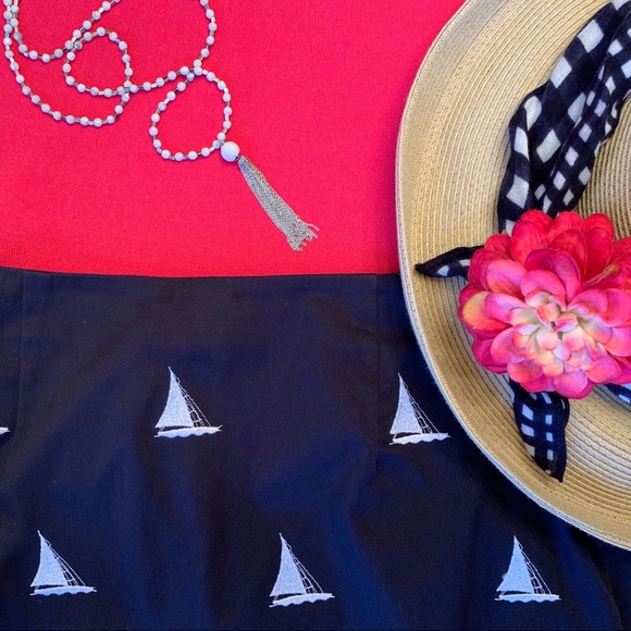 Nautical Summer Talbots navy and white embroidered sailboats skirt - Picture 7 of 8